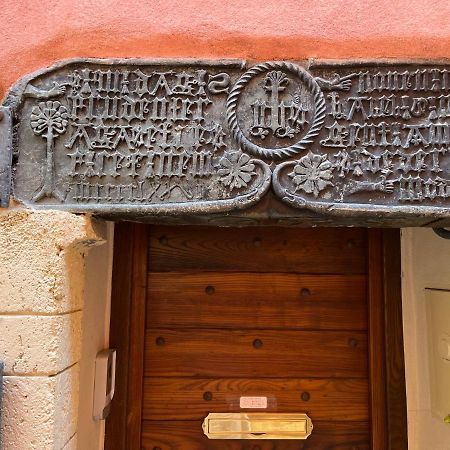 Suite "Chalet" Dans Maison De Village La Brigue المظهر الخارجي الصورة